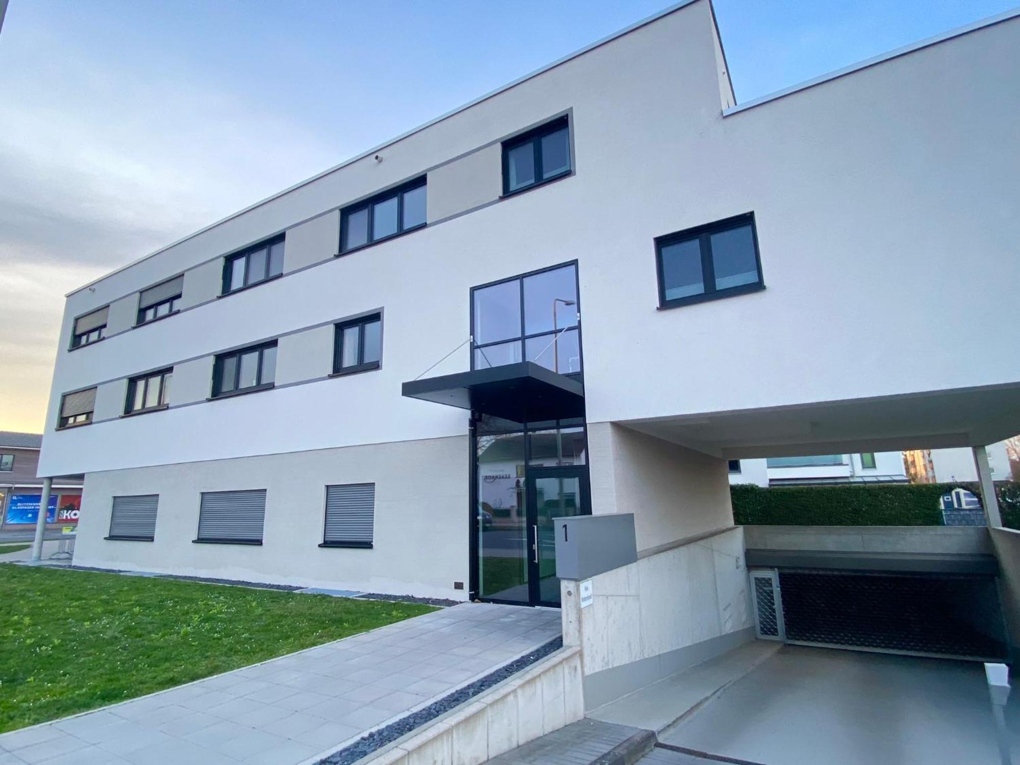 Exklusive 3-Zimmer Luxus-Maisonette In Hochheim - Naehe Frankfurt Flughafen, Wiesbaden Und Mainz Hochheim am Main Exterior foto